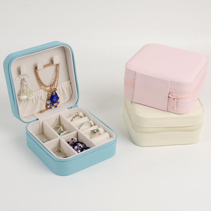 乐天商城 - ジュエリーボックス ミニ ポータブル イヤリング リング ネックレス アクセサリー ジッパー 収納 仕切り シンプル ピンク 青 アイボリー 四角