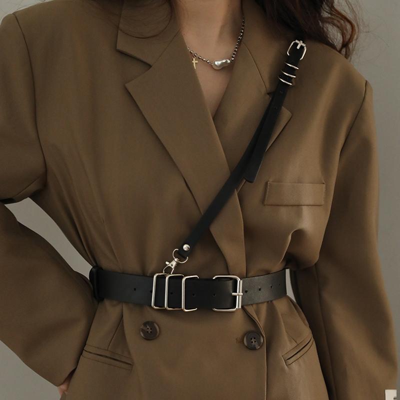コルセット ハーネス ボディ ベルト レディース ファッションアイテム ウエストアクセサリー ストラップ PU シングルループ 柔らかい 黒 おしゃれ