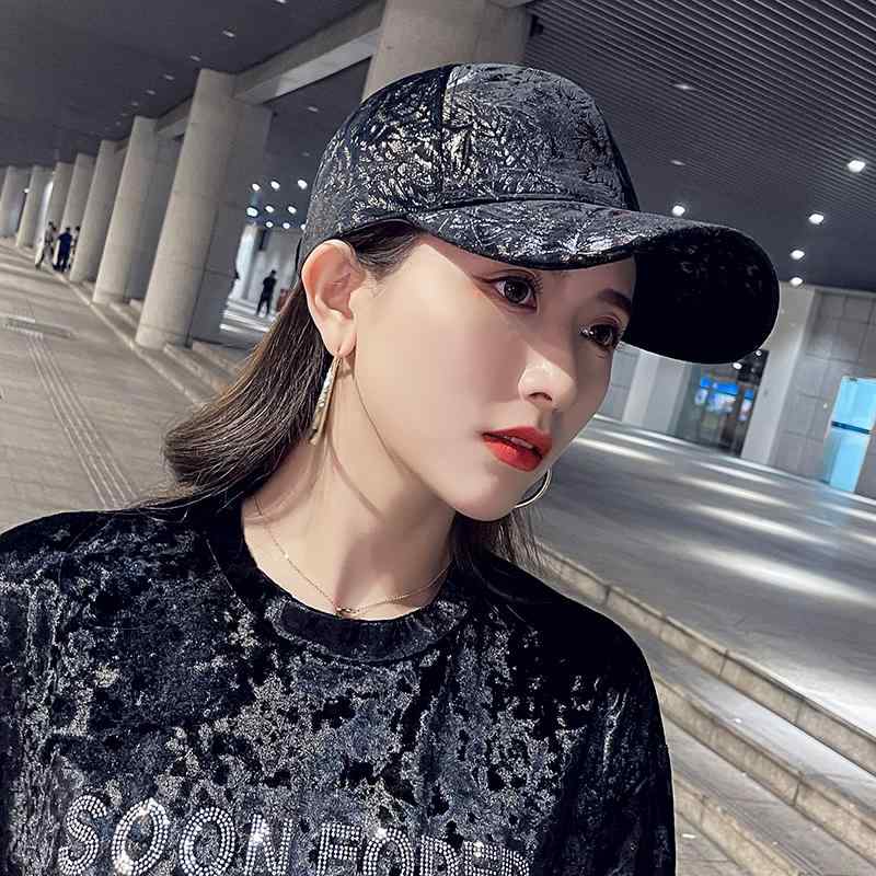 キャップ レディース おしゃれ 帽子 春夏秋 アウトドア 韓国 調整可能 ドーム 短いつば 刺繍 光沢 コットン カジュアル 多用途 黒