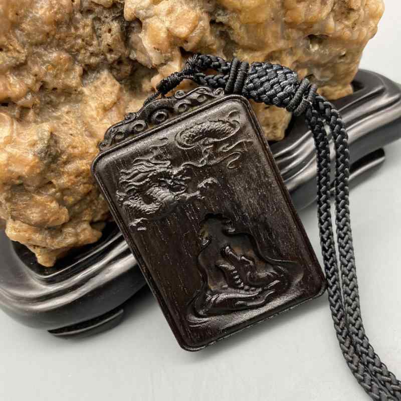 ネックレス ペンダント 仏陀 手 悟り アクセサリー 沈香 彫刻 レリーフ プレート 車内 装飾 エスニック..