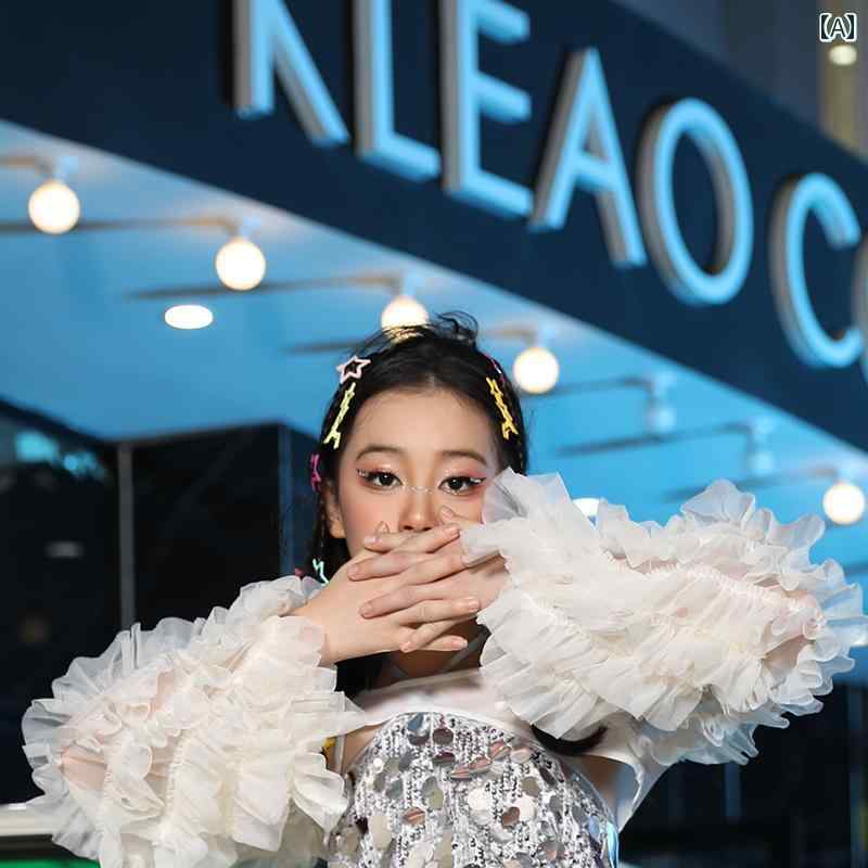 楽天フロントップ楽天市場店ダンス衣装 セットアップ 子供 キッズ 女の子 長袖 スカート ヒップホップ パフォーマンス ストリート おしゃれ スパンコール キラキラ