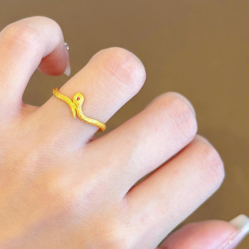 戒指 - 指輪 レディース アクセサリー スネーク とぐろ チタン鋼 18K 細め 調整可能 レトロ おしゃれ 個性的 干支 縁起 ゴールド プレゼント