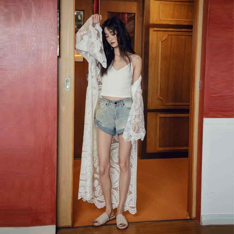 素材構成: ポリエステル繊維100