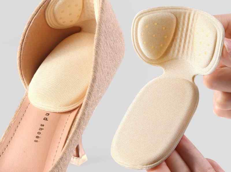 インソール かかとクッション 靴 シューズ パンプス シール 歩きやすい 立ち仕事 柔らかい 便利 グッズ 耐磨耗性 擦れ防止 レディース 滑り止め アイボリー 黒 シリコン