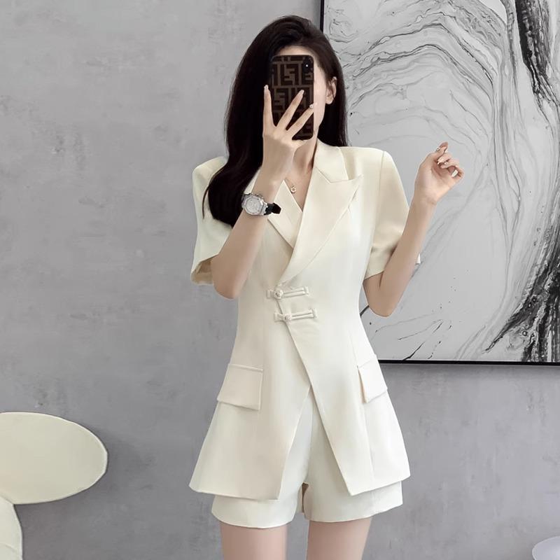 セットアップ レディース ショートパンツ ジャケット ボトムス トップス 夏 半袖 大きいサイズ 体型カバー ミドル丈 チャイナボタン ポケット 無地 カジュアル 白 黒