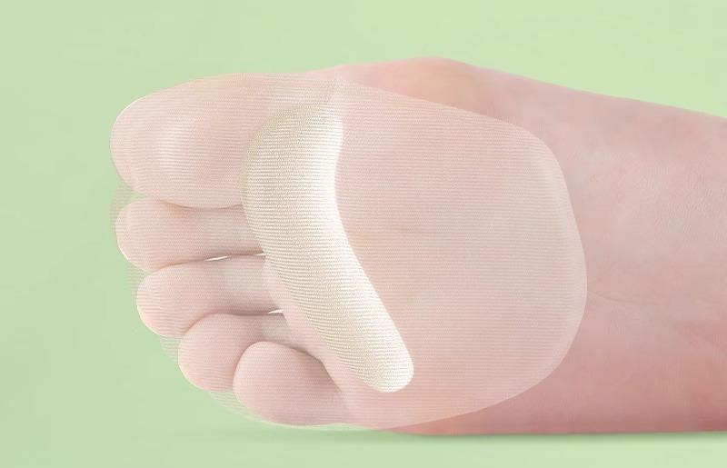 インソール サンダル レディース 夏 靴用品 中敷き ハーフパッド つま先 土踏まず 吸汗 通気性 防臭 滑り止め 衝撃吸収 クッション 柔らかい 粘着式 ミュール パンプス ハイヒール シンプル 白 黒 透明