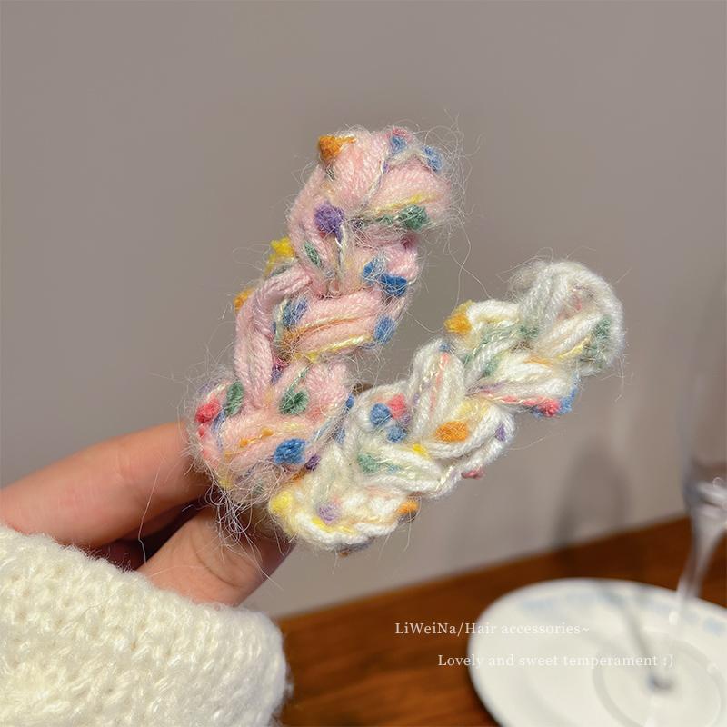 前髪 クリップ おしゃれ ピン ヘアアクセサリー 挟む 髪留め 装飾品 韓国 小物 冬 デザイン 毛糸 ツイ..