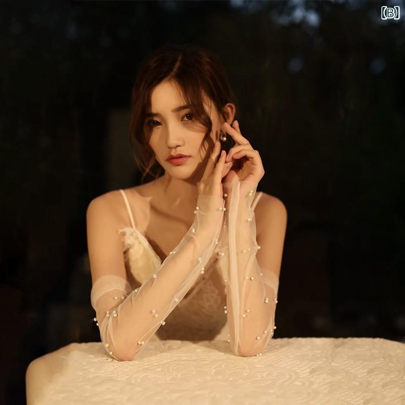 グローブ ブライダル ウェディング 花嫁 結婚式 ビーズ 白 レース 手袋 写真 撮影 日焼け防止 メッシュ ロング 披露宴 2次会 ドレス フリーサイズ