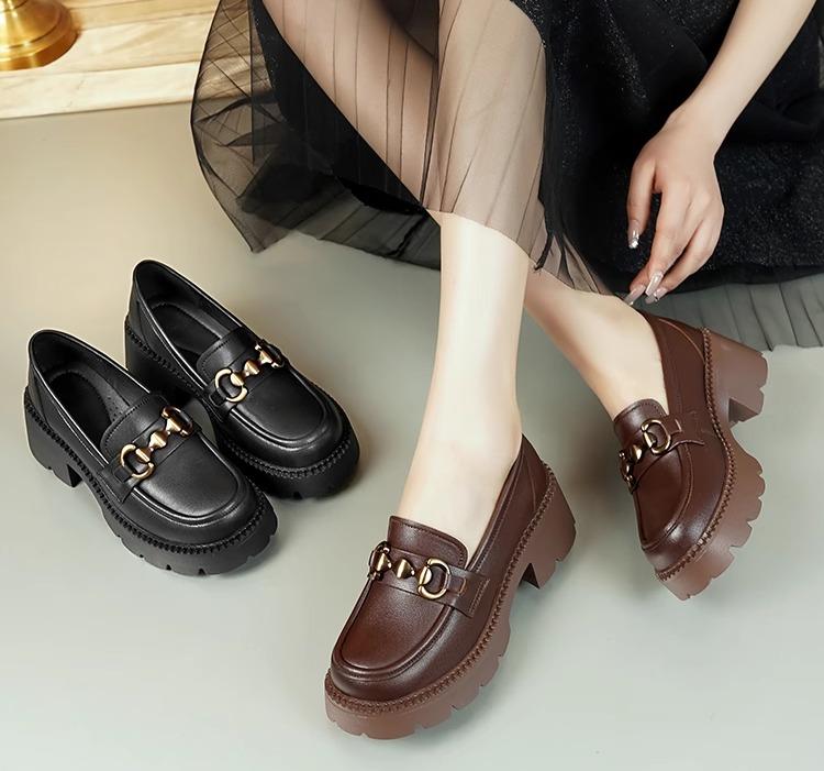 ローファー 厚底 レディース ヒール おしゃれ 秋 レトロ 革 太ヒール 歩きやすい 通勤 通学 黒 ブラウン 柔らかい ラウンドトゥ バックル