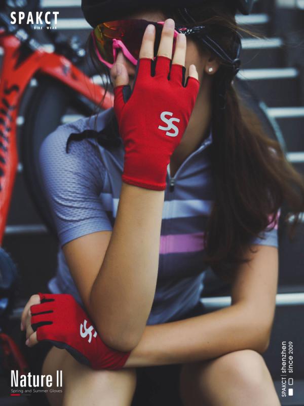 ��������� �������� �ϡ��� �ե��󥬡� ��ǥ����� ��� �� �ޥ���ƥ� ������ �Х��� ��ž�� �׷�ۼ� ���ä����� �� �� �� �礭��������