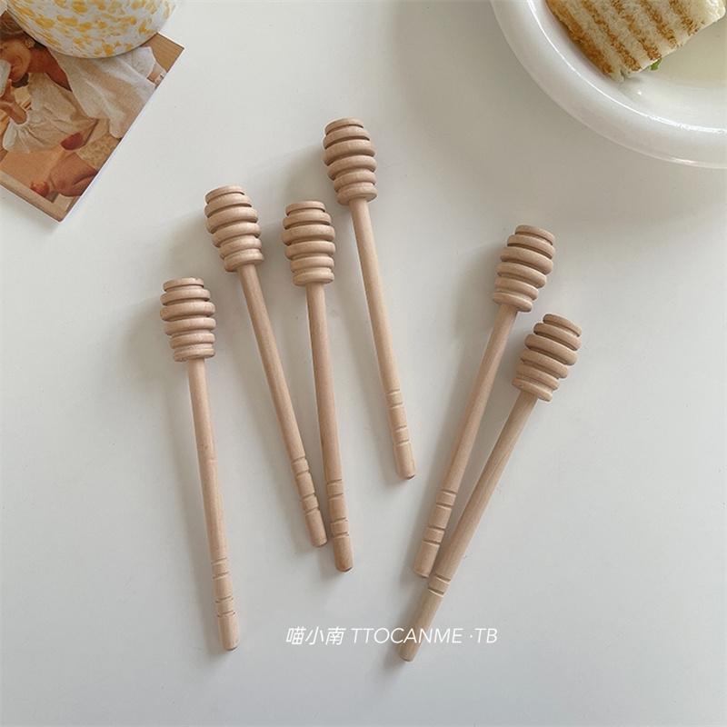 ハニーディッパー ハチミツ すくう 道具 棒 スプーン スティック 木製 無垢材 長柄 カトラリー キッチングッズ ツール 雑貨 食器 撹拌 ミキシング かき混ぜ おしゃれ シンプル ナチュラル ティー ジャム コーヒー 韓国 使いやすい