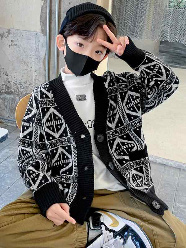 カーディガン キッズ 秋冬 男の子 セーター ジャケット 春 子供服 ニット ストリート かっこいい 韓国 白 黒 シンプル カジュアル 普段使い