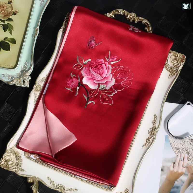 スカーフ レディース ショール 60代 ギフト シニアファッション おばあちゃん 春秋 赤 ピンク 金 花 刺繍 敬老 母の日 誕生日 クリスマス おしゃれ