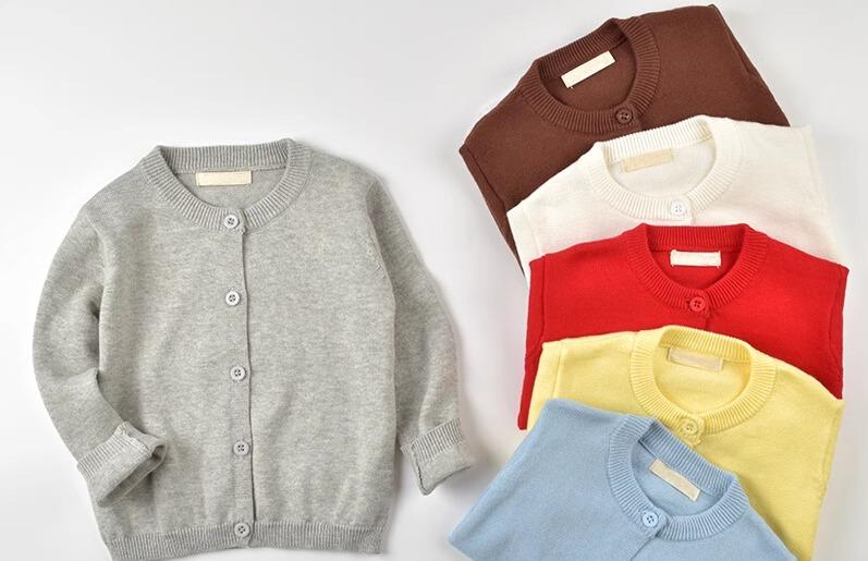ニットカーディガン 子ども用 女の子 男の子 べビー かわいい シンプル 無地 春秋 薄手 前開き ボタン ラウンドネック お出かけ 長袖 白 グレー 黄色