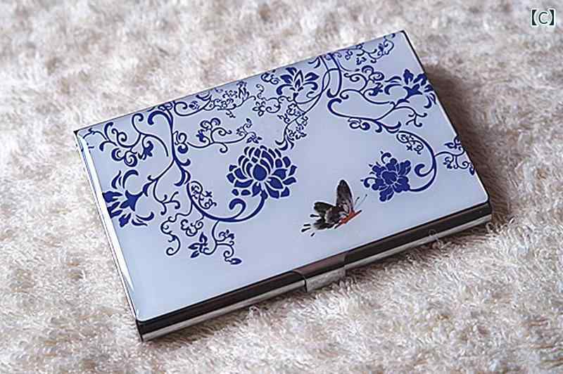 名刺入れ 薄型 レディース ユニーク プレゼント メンズ 個性的 ビジネス 商談 金属製 スリム ステンレス 就職 お祝い 人 虹 花 鹿