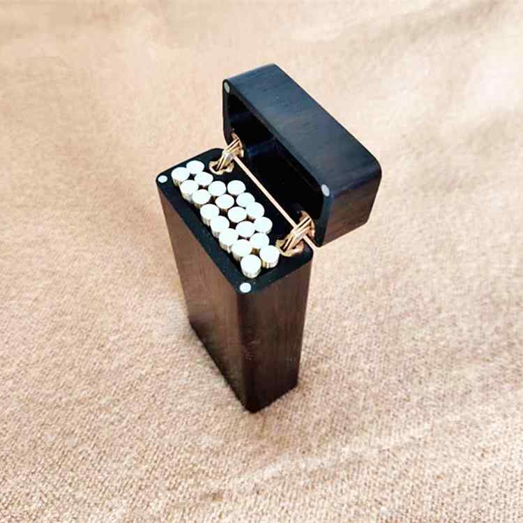 タバコケース メンズ ローズウッド 木製 シガレット 無垢材 くり抜き フリップ 薄型 おしゃれ ポータブル コンパクト スリム ギフト 紳士 シンプル