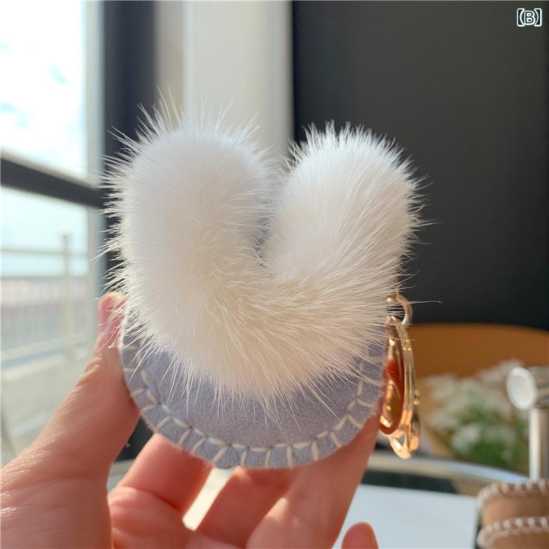 バッグチャーム ファー レディース キーホルダー ストラップ アクセサリー 小物 雑貨 ポンポン プレゼント 誕生日 通勤 お出かけ鞄 ふわふわ かわいい 小さめ シンプル 赤 黒 紫