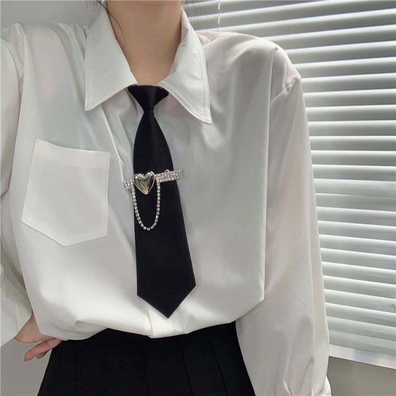 樂天商城 - ネクタイ ワンタッチ レディース メタル ラインストーン チェーン キラキラ おしゃれ ハート 黒 JK 制服コーデ ゴスロリ ヴィジュアル系 コスプレ