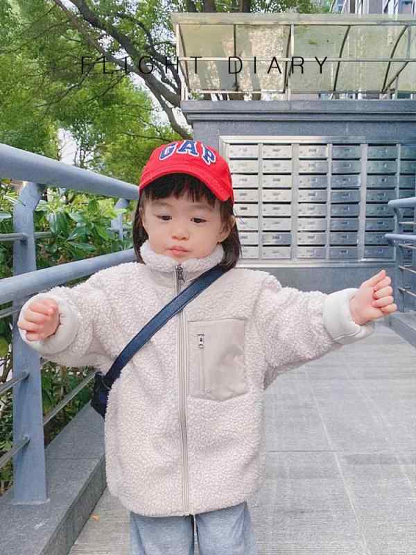 ボア ジャケット キッズ 子供 秋冬 男の子 女の子 アウター コート もこもこ 厚手 暖かい 快適 防寒 お出かけ ポケット ジップアップ シンプル おしゃれ グレー 黒 アイボリー 緑 赤