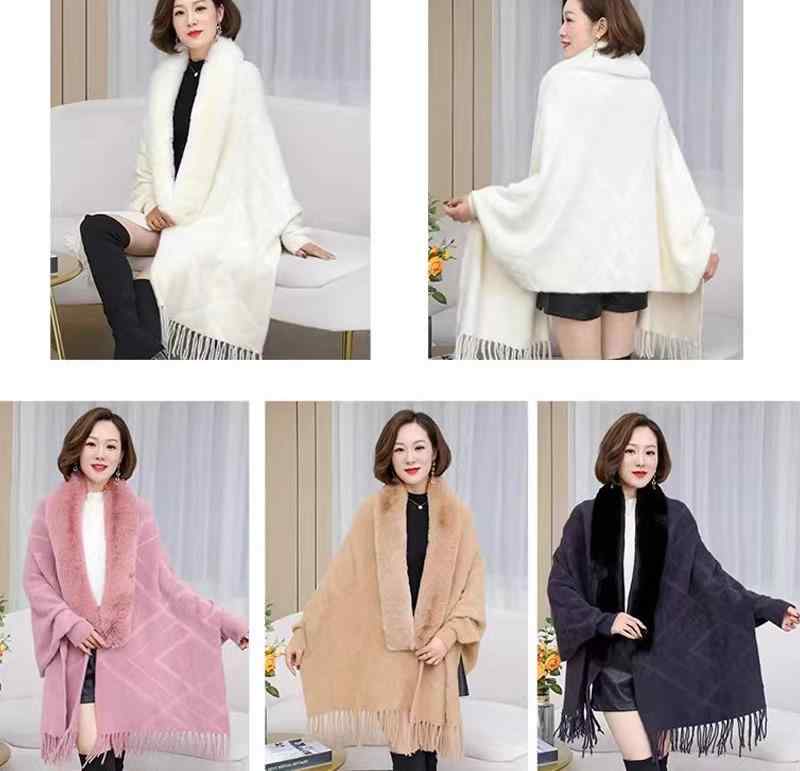 レディース アウター マント ケープ ポンチョ コート ショール 暖かい ファー 秋冬 大判 おしゃれ 防寒 襟 フリンジ ピンク 白 カーキ