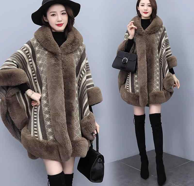 レディース アウター マント ケープ ポンチョ コート ショール 暖かい ファー 秋冬 大判 おしゃれ 防寒 ビッグカラー フード付き 起毛 厚手 カーキ