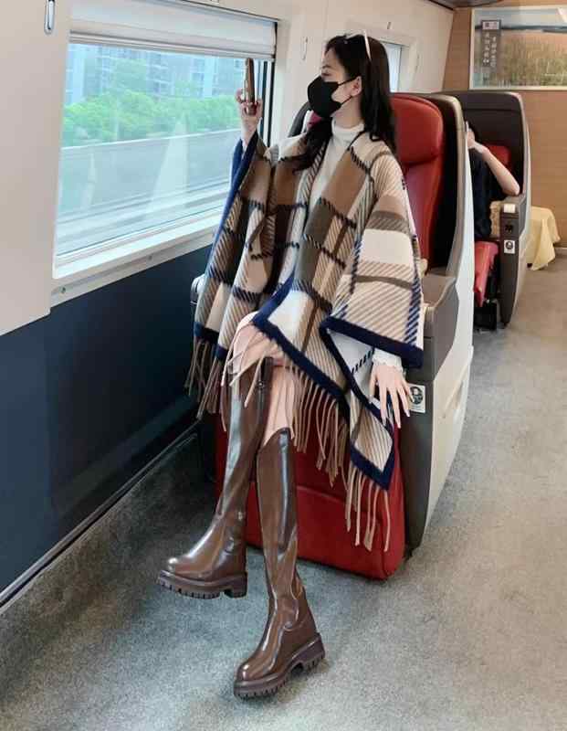 レディース アウター マント ケープ ポンチョ コート ショール 暖かい 秋冬 大判 おしゃれ 防寒 フリンジ チェック カーキ オレンジ