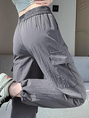 レディース パンツ 夏 裾絞り ひんやり 涼しい 日焼け防止 速乾 薄手 スリムフィット ジョガー スポーツ カジュアル 大きいサイズ ウエストゴム グレー 黒 白