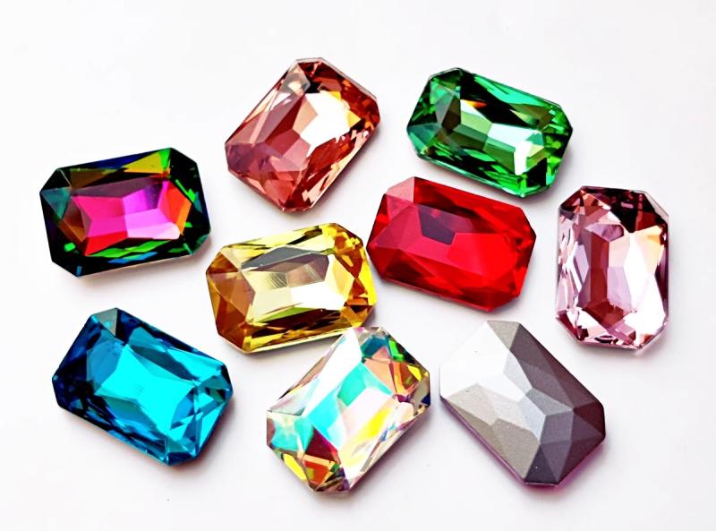 おもちゃ 子供 宝石 クリスタルガラス 光沢 シルバーメッキ アクセサリー ままごと かわいい カラフル レインボー ラウンド 長方形 ハート 宝箱 セット プレゼント 男の子 女の子