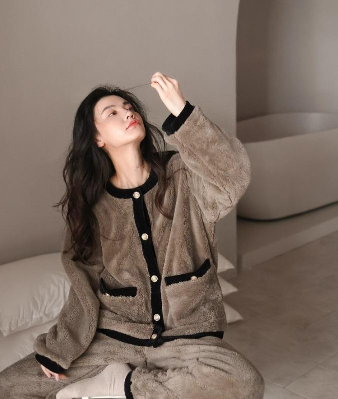 レディース パジャマ 冬 暖かい 秋 女性 ボタン 厚手 起毛 大きいサイズ もこもこ ホームウェア 上下セ..