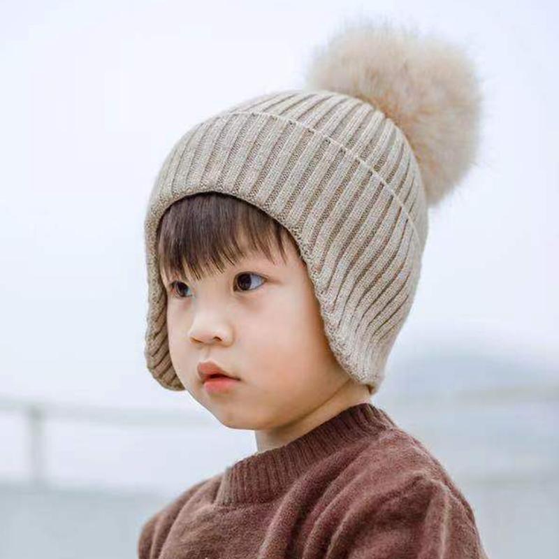 楽天フロントップ楽天市場店ニット帽 キッズ 大人 男の子 女の子 メンズ レディース 親子コーデ 冬 あったか 防寒 耳 隠れる 伸縮性 ファーボール 取り外し可能 アウトドア 雪遊び カジュアル シンプル オレンジ ベージュ 黒