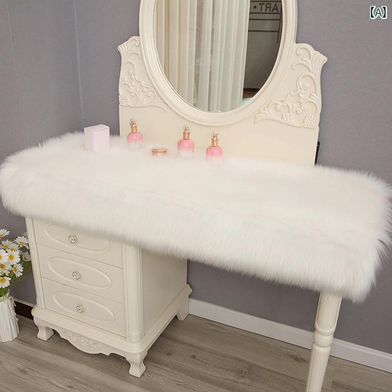 ラグ 北欧 オールシーズン 洗える テーブル マット デスクトップ クロス 装飾 柔らかい 暖かい ふわふ..