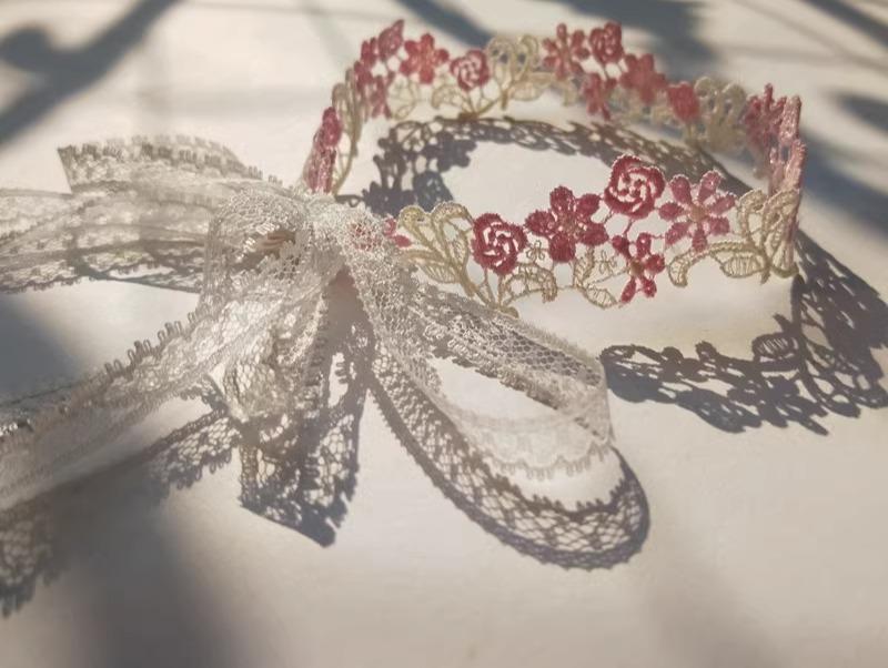 チョーカー レディース 韓国 ネックレス アクセサリー ファッションアイテム 鎖骨 装飾 かわいい 花柄 ..