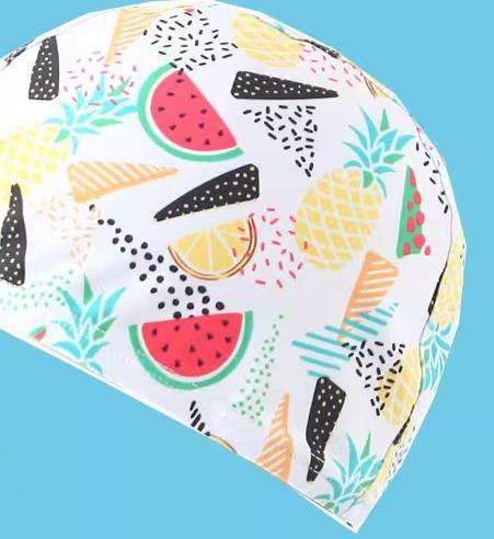 キッズ 水泳帽 かわいい 小さい 男女兼用 赤ちゃん スイミング キャップ 日焼け防止 頭 締め付けない 通気性 耐塩素 フルーツ ジャングル サメ 柄 青 白 ピンク