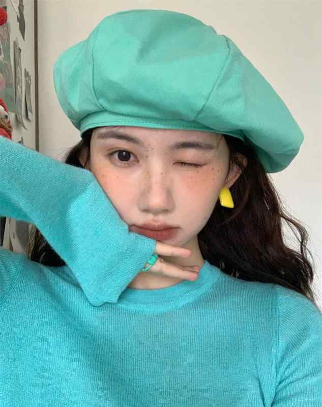 ベレー帽 レディース 春夏 大きめシルエット 小顔効果 日焼け帽子 レトロ カジュアル 小物 シンプル 無地 旅行 ショッピング お出かけ おしゃれ 緑 黄色 紫