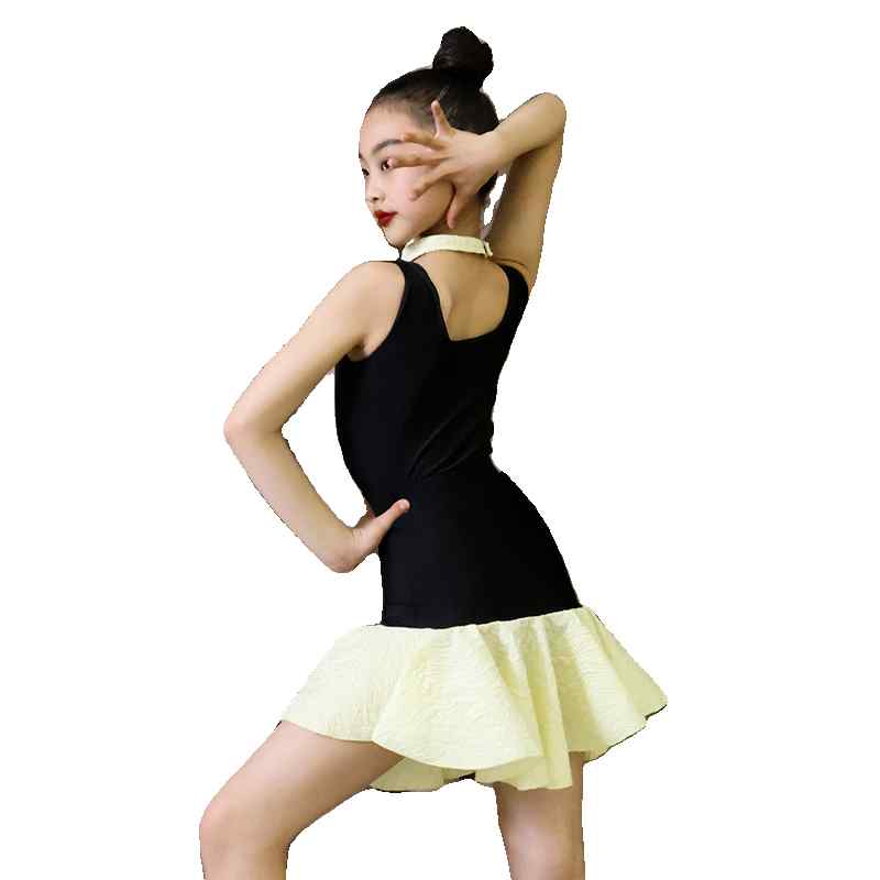 ラテン ダンス 衣装 女の子 レディース 子供 キッズ 春夏 スカート パフォーマンス服 ステージ 舞台 柔らかい 通気性 快適 肌に優しい 毛玉になりにくい 吸汗 伸縮 練習 競技 花 無地 フリル ノースリーブ 黒 黄色 オレンジ