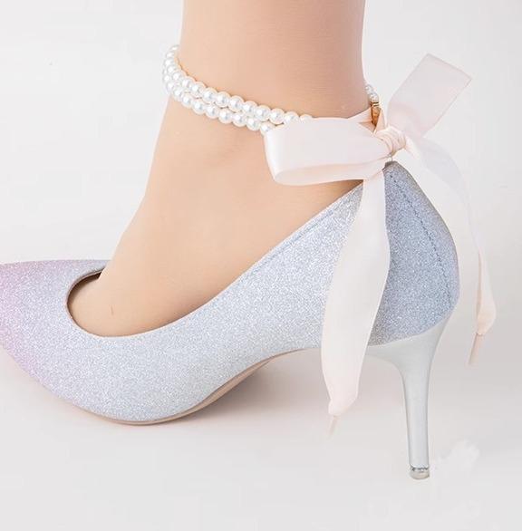 シューズアクセサリー パール 落下 防止 ベルト パンプス サンダル ハイヒール 取り外し可能 アンクレット 装飾 アクセント エレガント 黒 白 赤 リボン