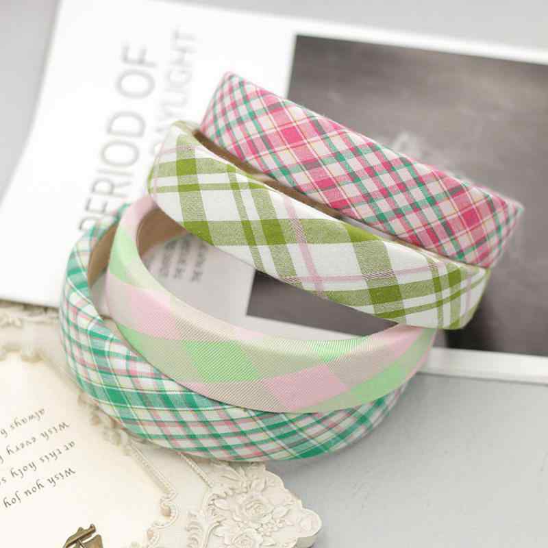 ヘアアクセサリー カチューシャ レディース 韓国 大人 布製 幅広め 厚手 ヘアバンド アクセサリー カジ..