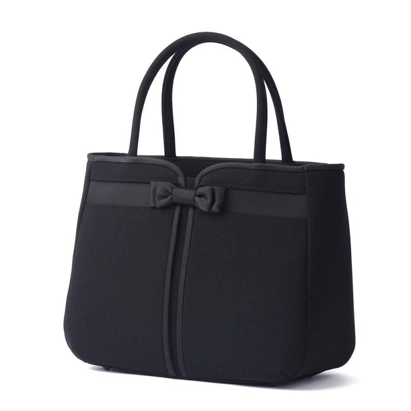 [パリスパートナー] ブラックフォーマルバッグ 巾着 袱紗 サブバッグ付き 4点セット：レディース バッグ 黒 冠婚葬祭 喪服 礼服 弔事 葬儀 葬式 法事 結婚式 入学式 卒業式 入園式 卒園式 HK-1