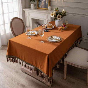 テーブルクロス おしゃれ 長方形 正方形 カバー ベルベット 布 イベント 受付 応接 オフィス 会議 展示会 パーティー ホテル レストラン ダイニング 傷 汚れ 防止 保護 タッセル 刺繍 装飾 エレガント レトロ 白 ワインレッド 黒
