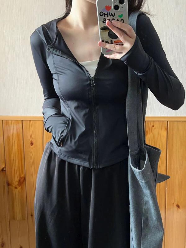 日焼け防止 パーカー レディース 夏 薄手 スリムフィット 通気性 長袖 ショート丈 ジャケット ジップアップ 体温調節 アウトドア スポーツ 黒 白 グレー