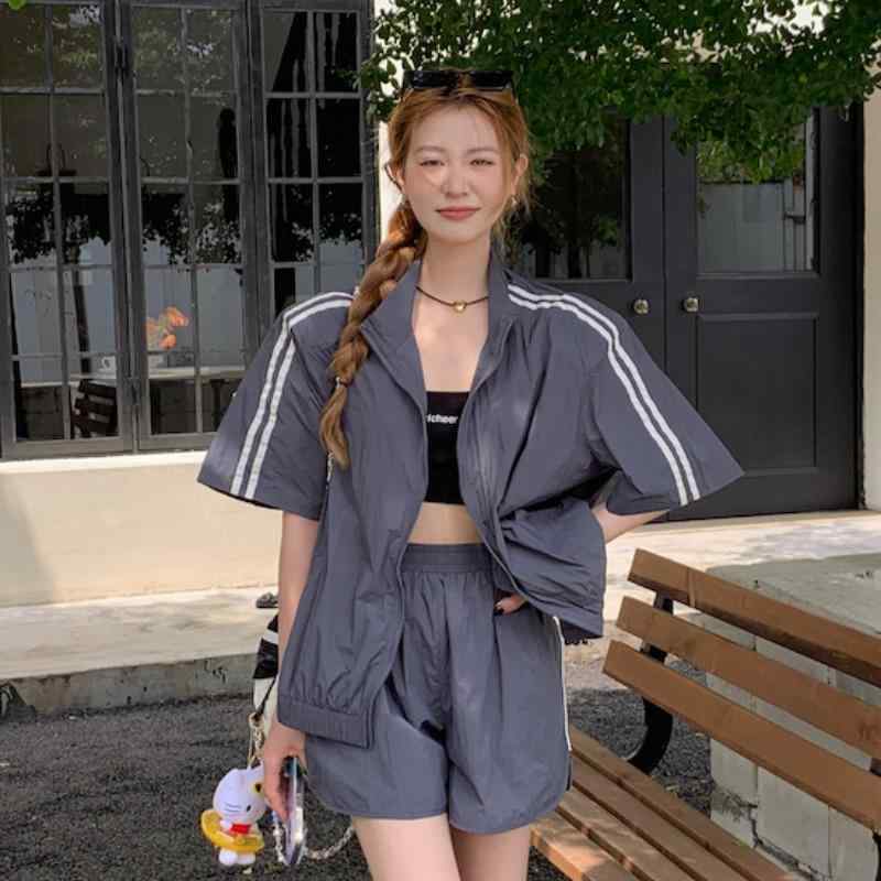 夏 セットアップ レディース スポーティ カジュアル おしゃれ ホット 半袖 薄手 日焼け防止 服 ジャケット ショートパンツ 女性