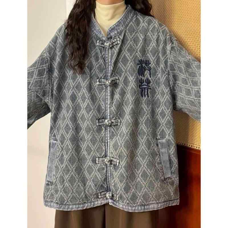 素材構成: ポリエステル繊維