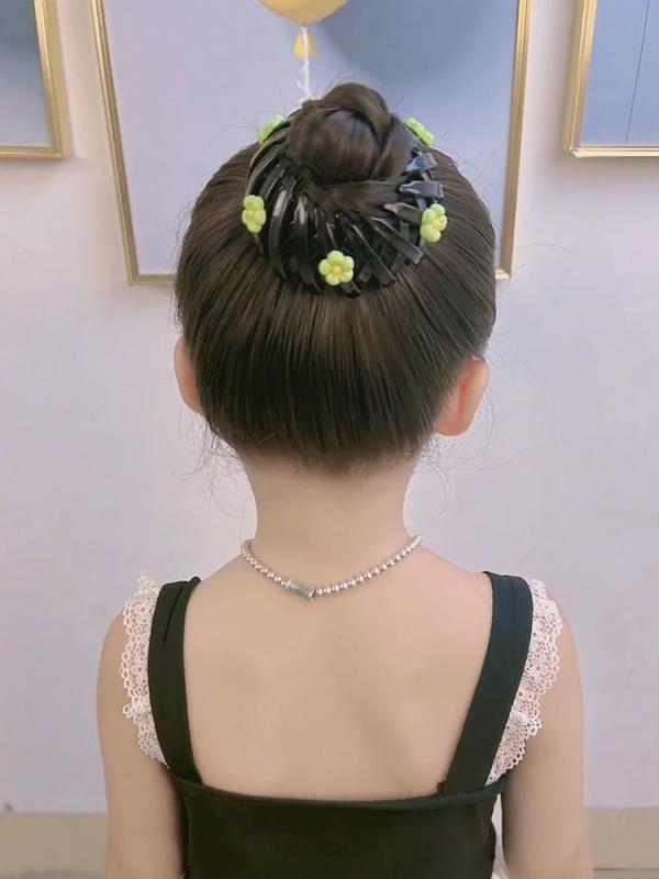 ヘアゴム かわいい 女の子 子供 バンスクリップ 簡単装着 鳥の巣 まとめ髪 いちご 風車 花 うさぎ カジ..