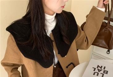 付け襟 おしゃれ 大人 秋冬 普段使い 黒 白 ウール アクセント 大きいサイズ ナチュラル レイヤード風 ビッグカラー シンプル 無地 レディース こなれ感 ネックカバー 付け襟 おしゃれ 大人 秋冬 普段使い 黒 白 ウール アクセント 大きいサイズ ナチュラル レイヤード風 ビッグカラー シンプル 無地 レディース こなれ感 ネックカバー