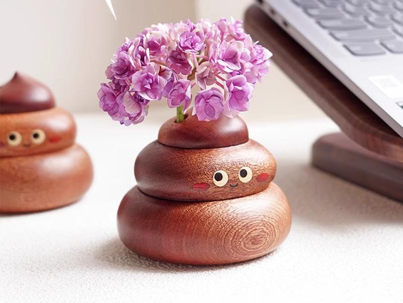 花瓶 一輪挿し 花器 フラワーベース 木製 木材 かわいい 卓上 インテリア リビング ベッドルーム 玄関 装飾品 モダン レトロ プレゼント