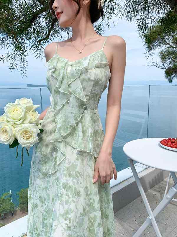 リゾートワンピース 沖縄 花柄 レディース ミモレ丈 ビーチ バカンス 旅行 スカート ノースリーブ キャミ 夏 グリーン Vネック ハイウエスト