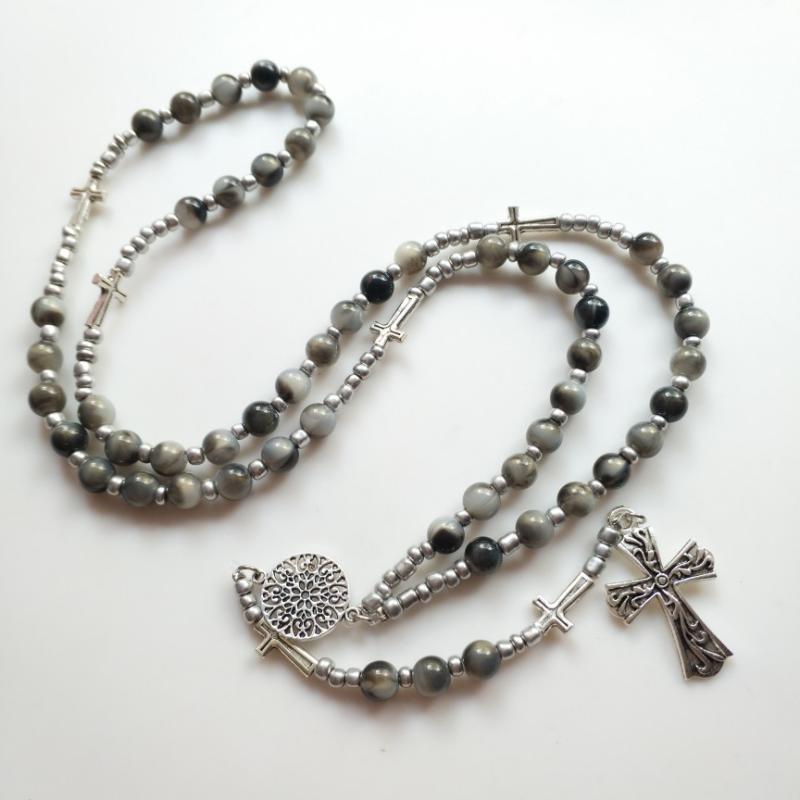 ロザリオ 風 ネックレス アクセサリー クール かっこいい 万能 合わせやすい ビーズ チェーン クロス ..