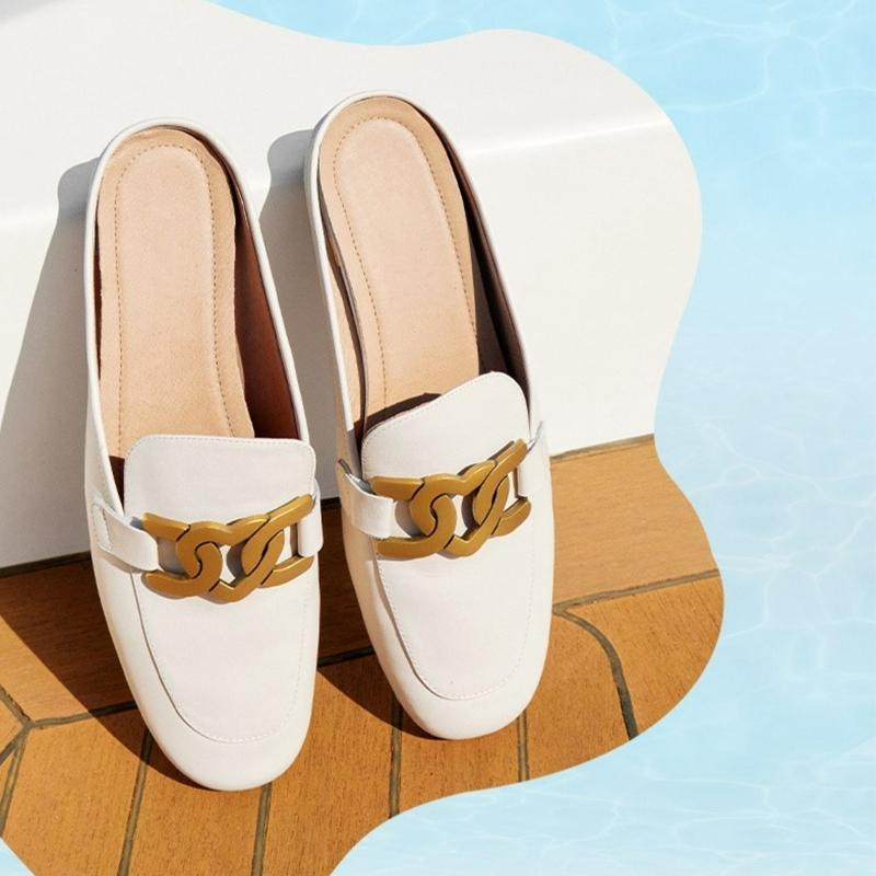 サンダル レディース ミュール 春夏 ぺたんこ ローフール フラット オフィス つっかけ スリッパ ローファー バックル おしゃれ 白 黒