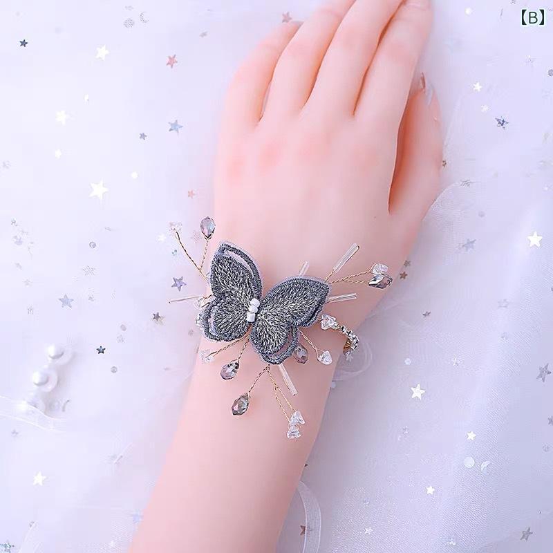 フロントップ楽天市場店のリストブーケ 結婚式 ブレスレット 造花 ウェディング ブライダル 手首 リストレット コサージュ アクセサリー 腕花 新婦 ブライズメイド 介添人 披露宴 パーティー パール ビジュー ビーズ 蝶 子供 ダンス パフォーマンス 青 ピンク｜アングル3