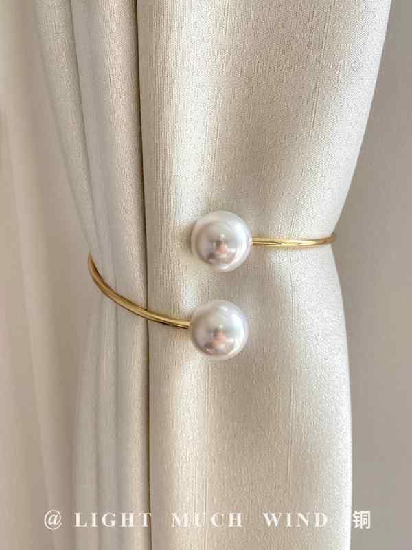 カーテンタッセル おしゃれ 留め具 インテリア 装飾 雑貨 パール風 リビング 寝室 模様替え シンプル モダン ペア バラ売り 金 銀